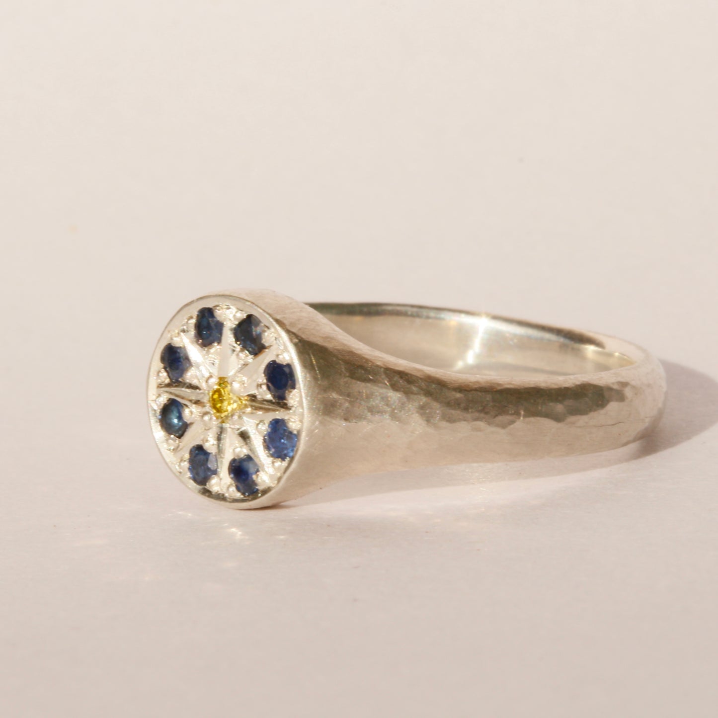 Mini midnight star ring