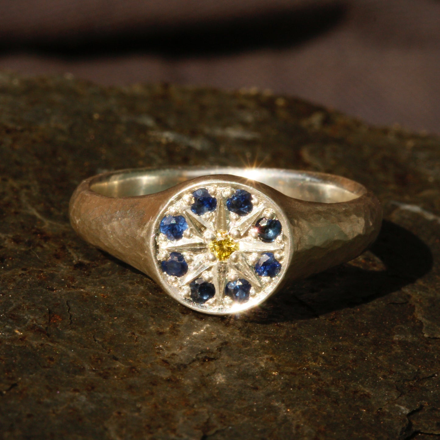 Mini midnight star ring