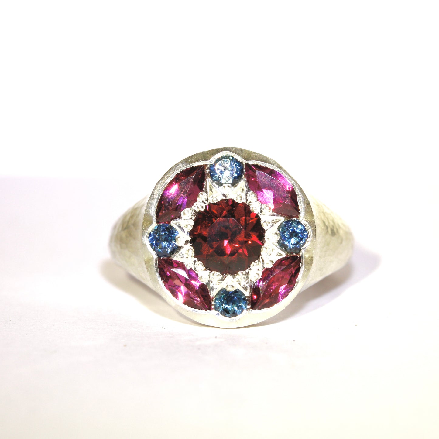 Sweet pea ring