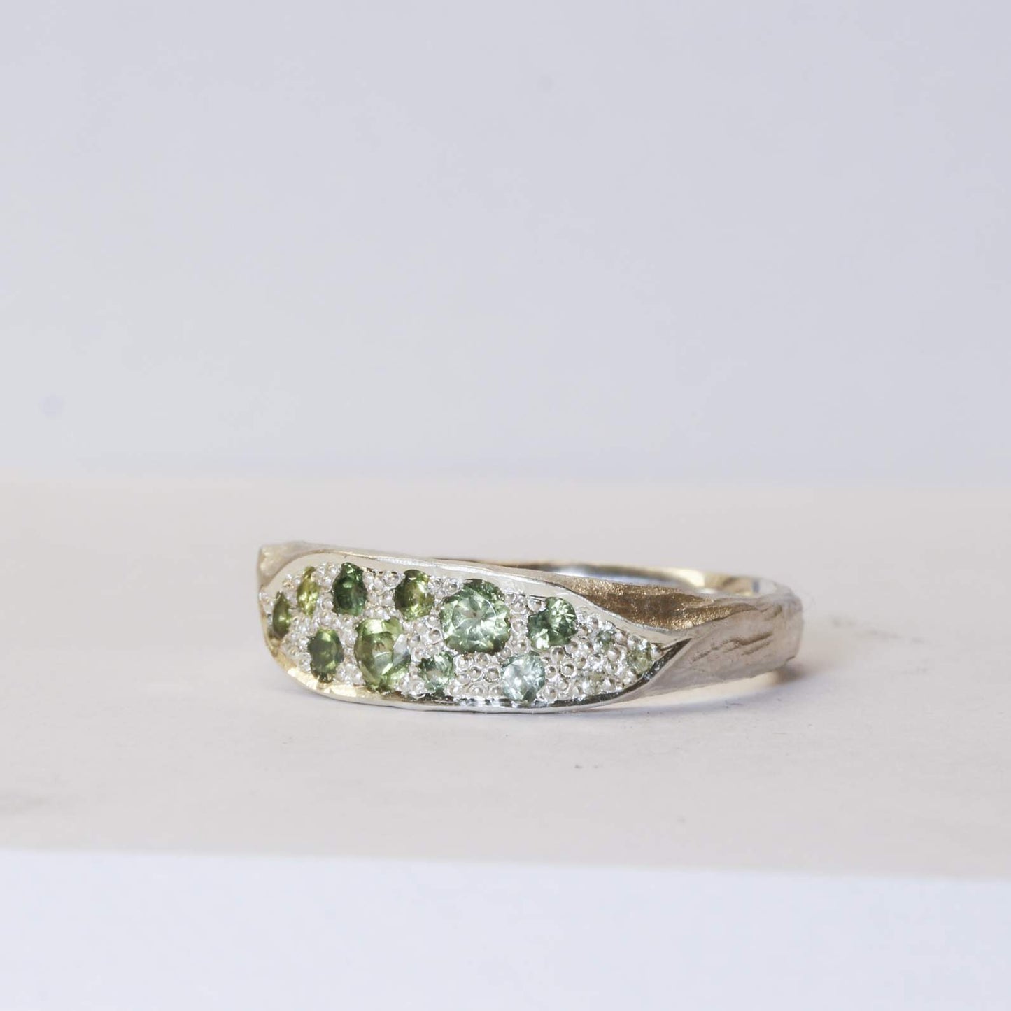 Begonia leaf ring