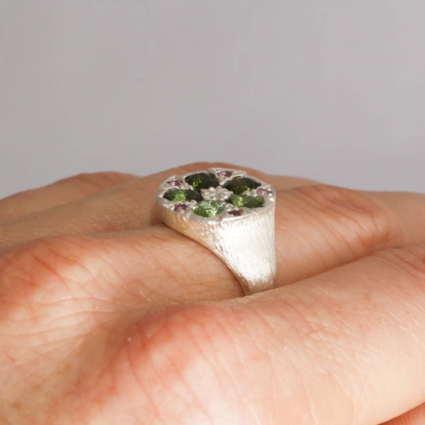 Makomako Kaleidoscope ring