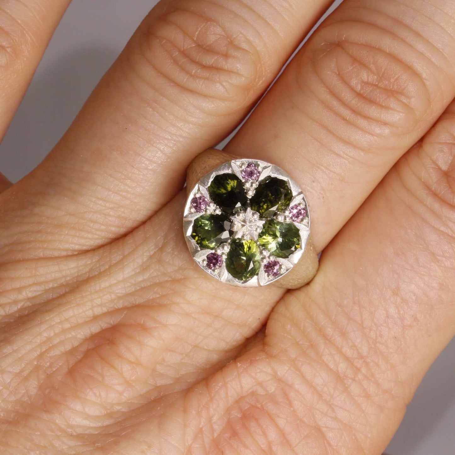 Makomako Kaleidoscope ring
