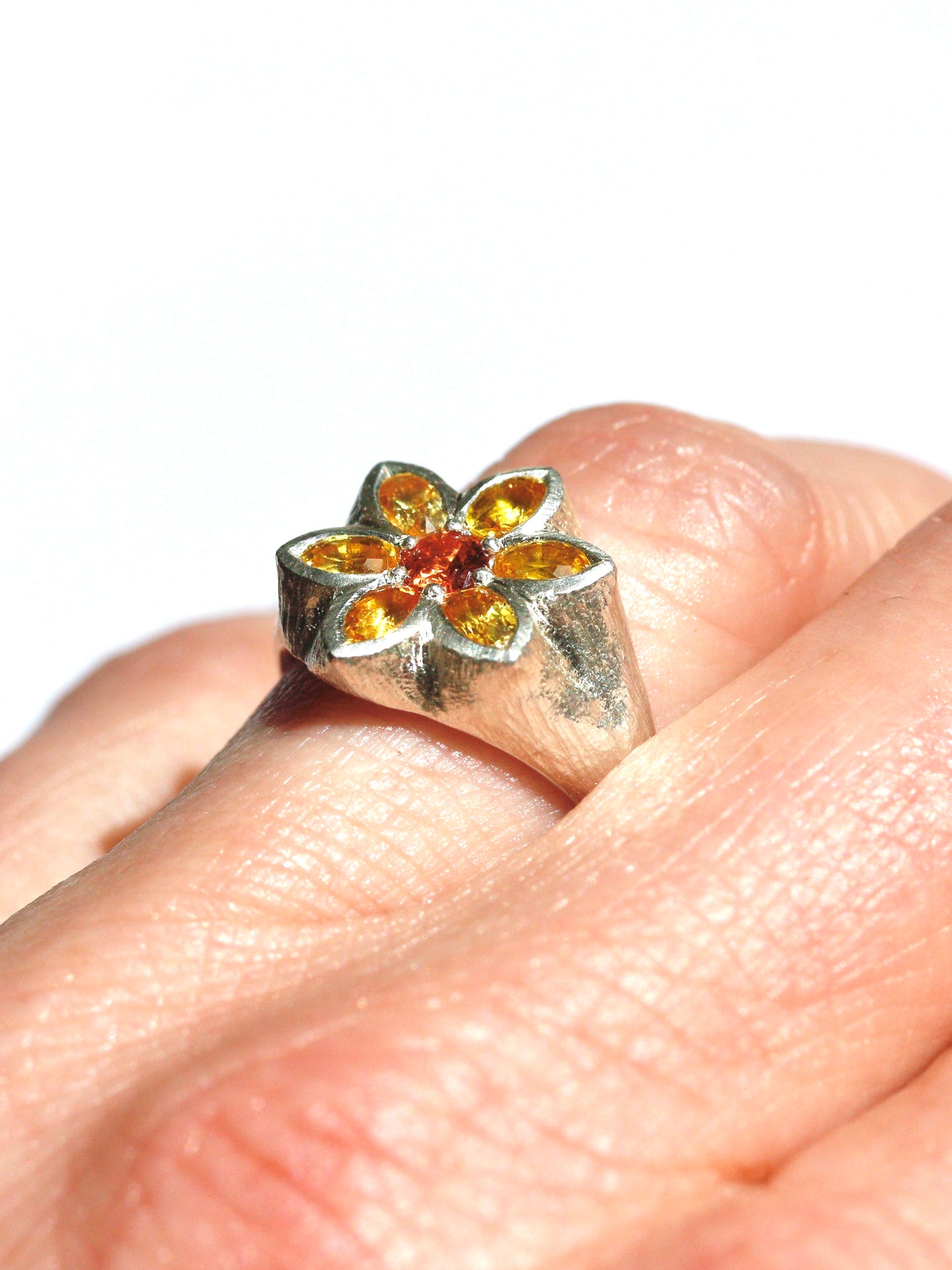 Yellow sapphire daffodil ring