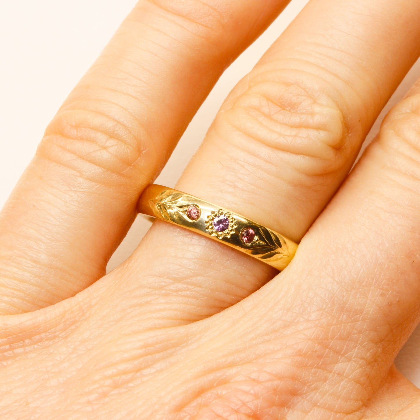 Gold rosebud ring