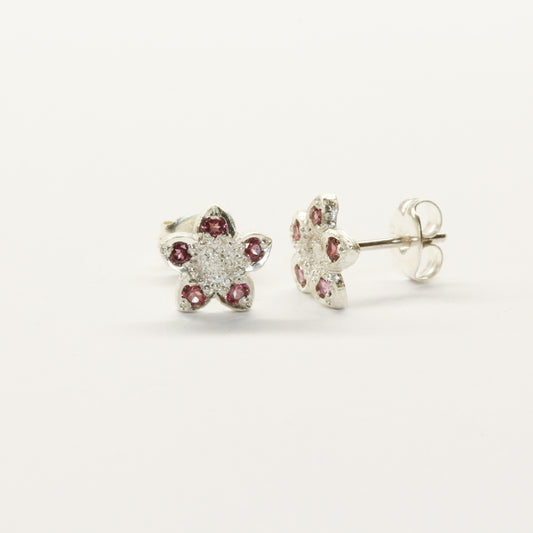 Mulberry pink clematis studs